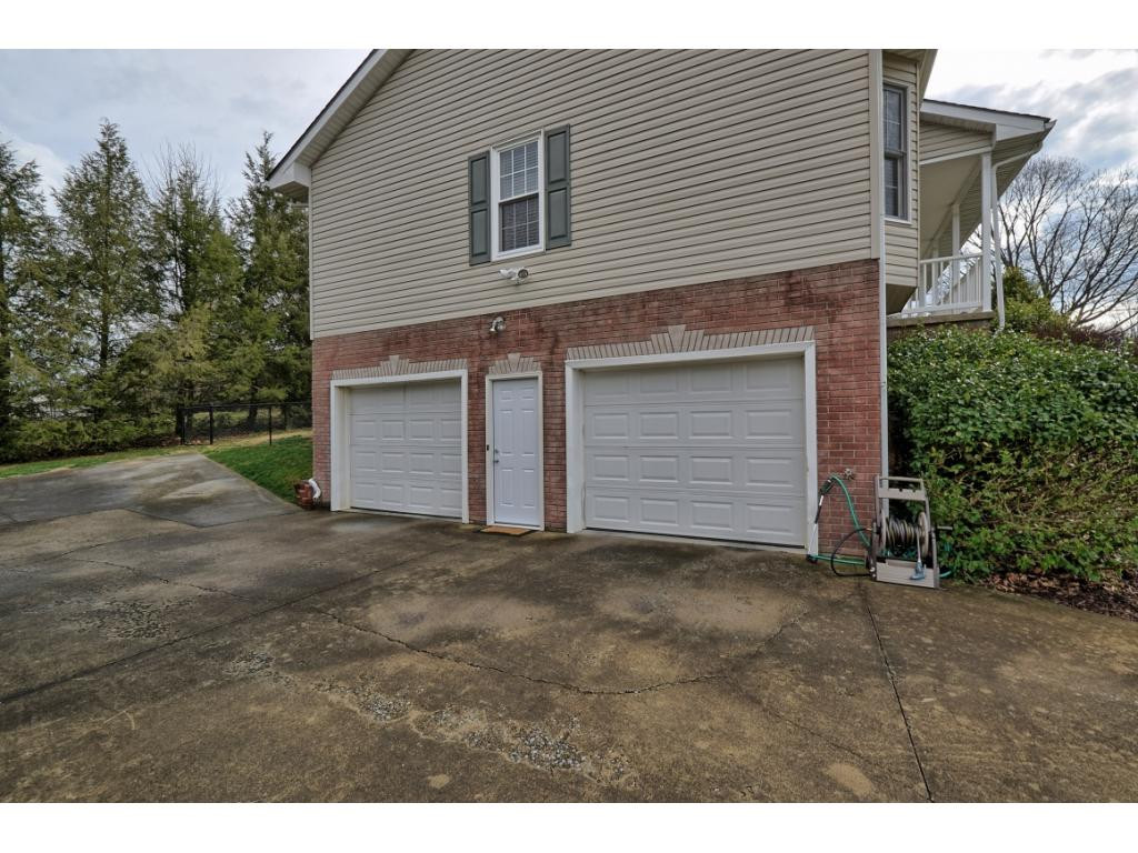 907 Jordan Road Elizabethton, TN 37643 - Photo 5 of 36 Photo 5