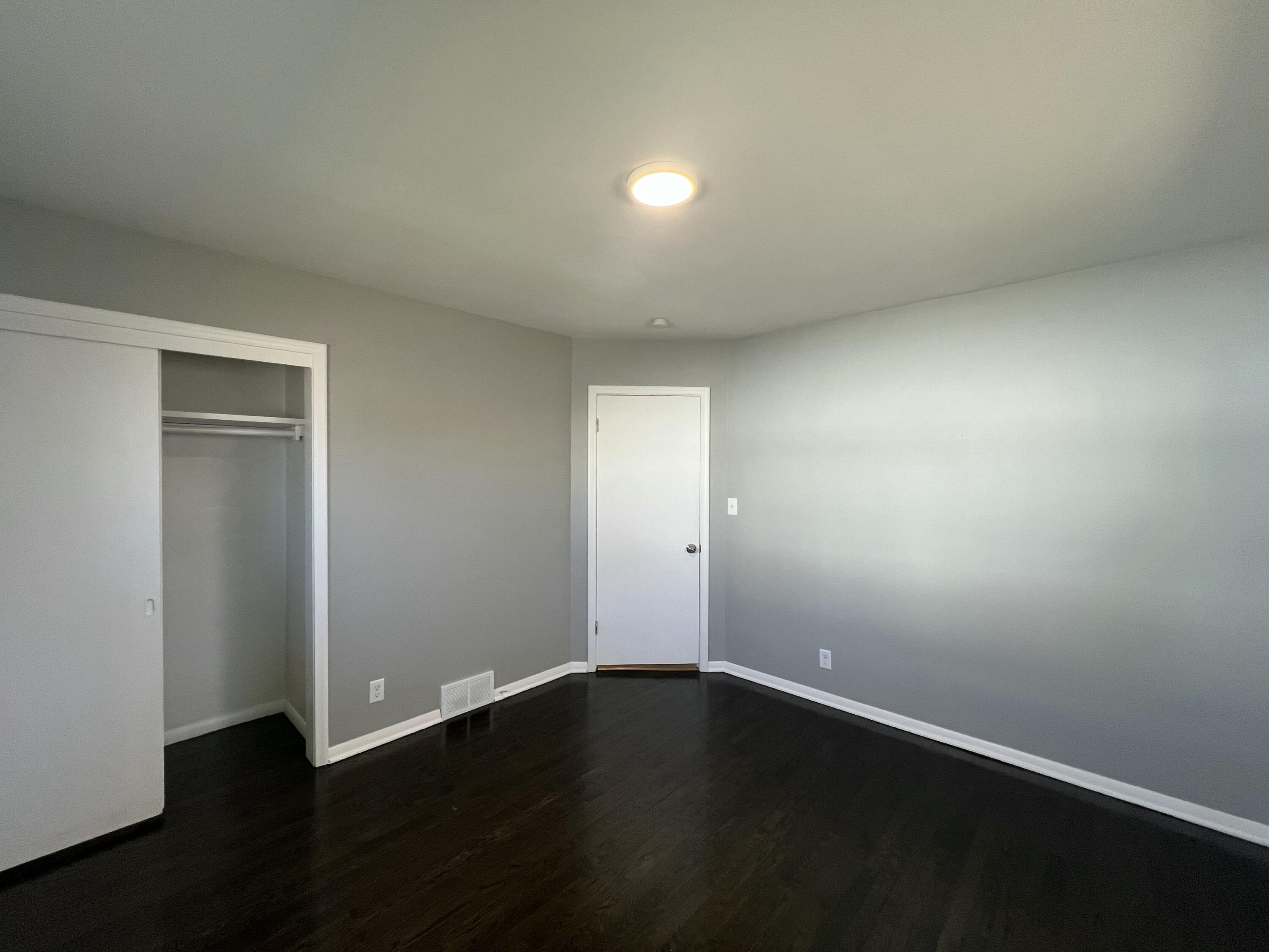 6827 North 44th Street Milwaukee, WI 53223 - Photo 17 of 106 IMG_0150