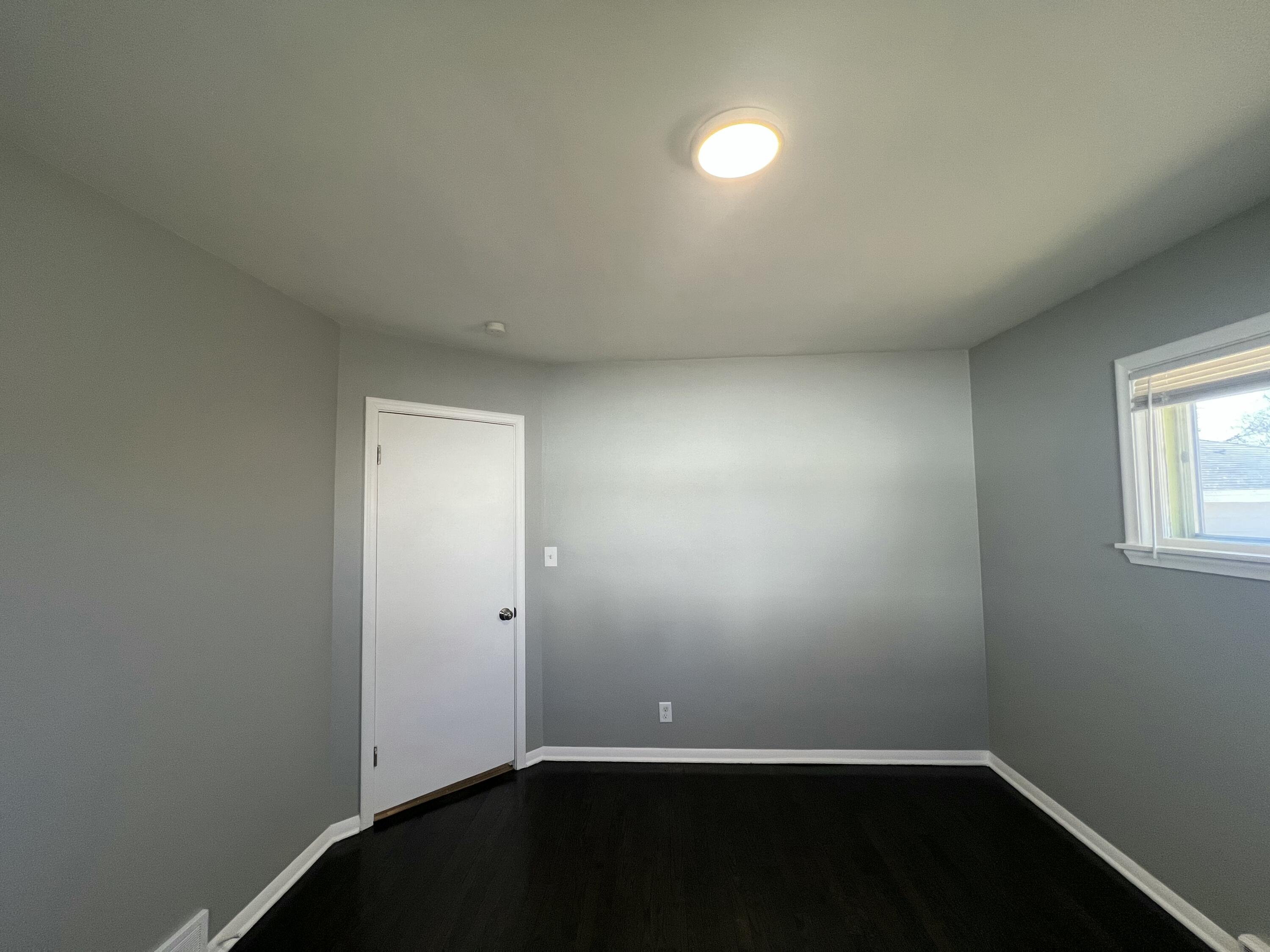 6827 North 44th Street Milwaukee, WI 53223 - Photo 18 of 106 IMG_0151