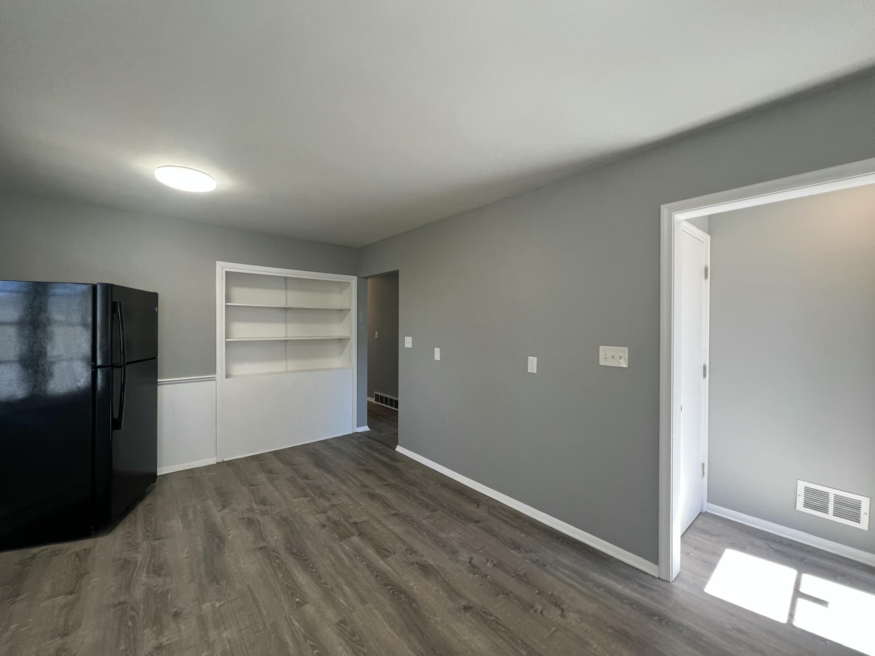 6827 North 44th Street Milwaukee, WI 53223 - Photo 46 of 106 IMG_0180