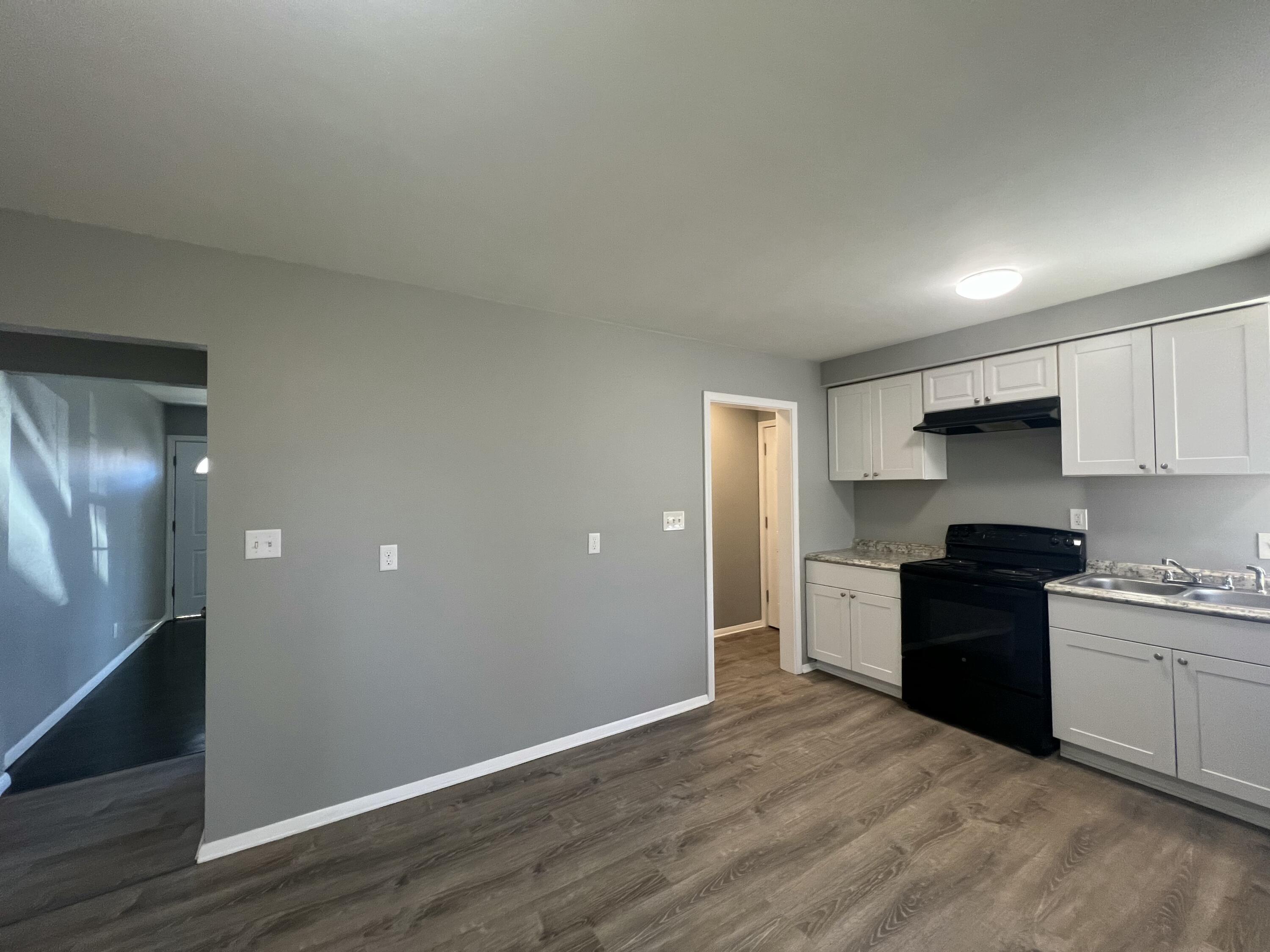 6827 North 44th Street Milwaukee, WI 53223 - Photo 48 of 106 IMG_0182