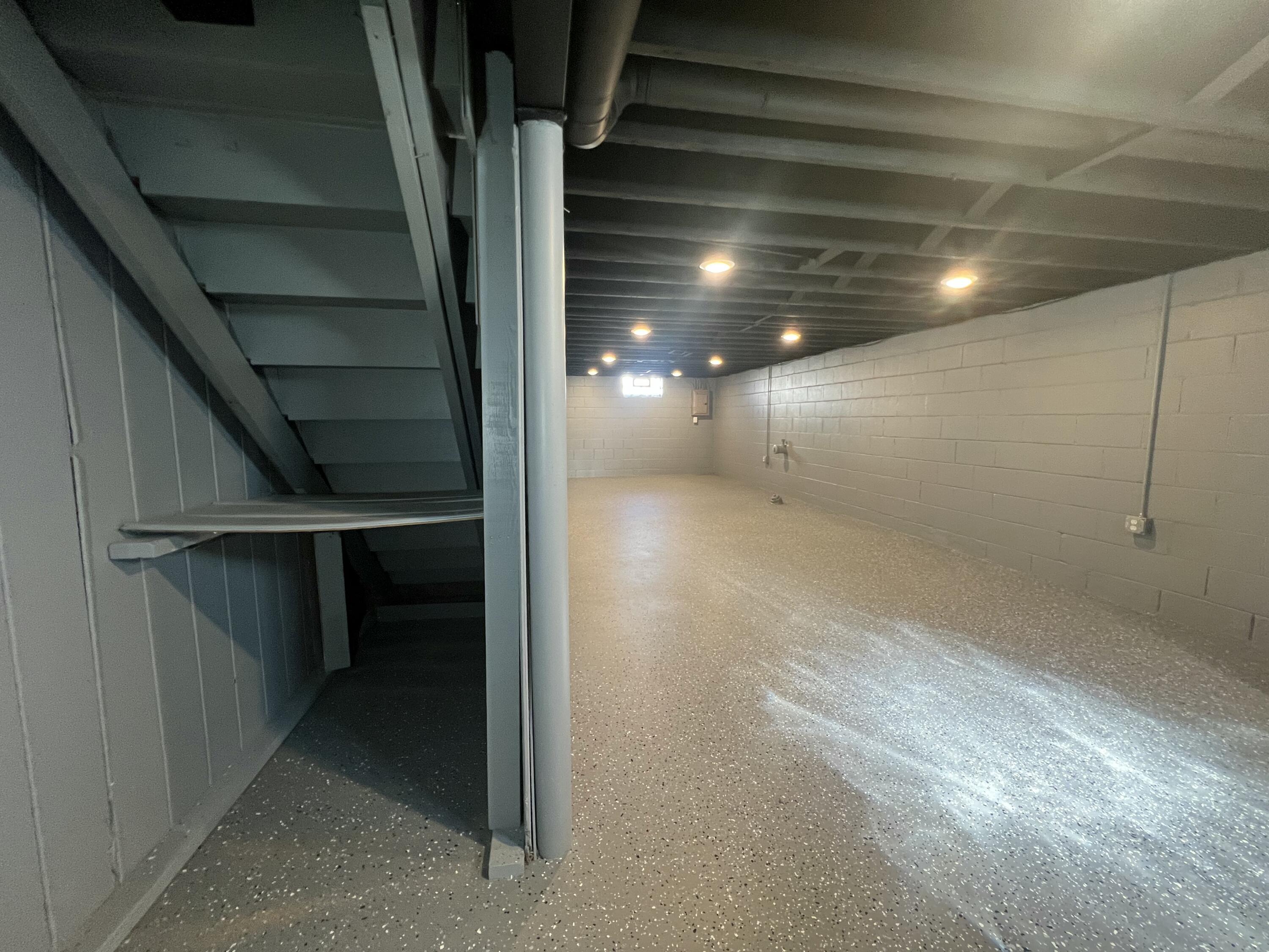 6827 North 44th Street Milwaukee, WI 53223 - Photo 65 of 106 IMG_0199