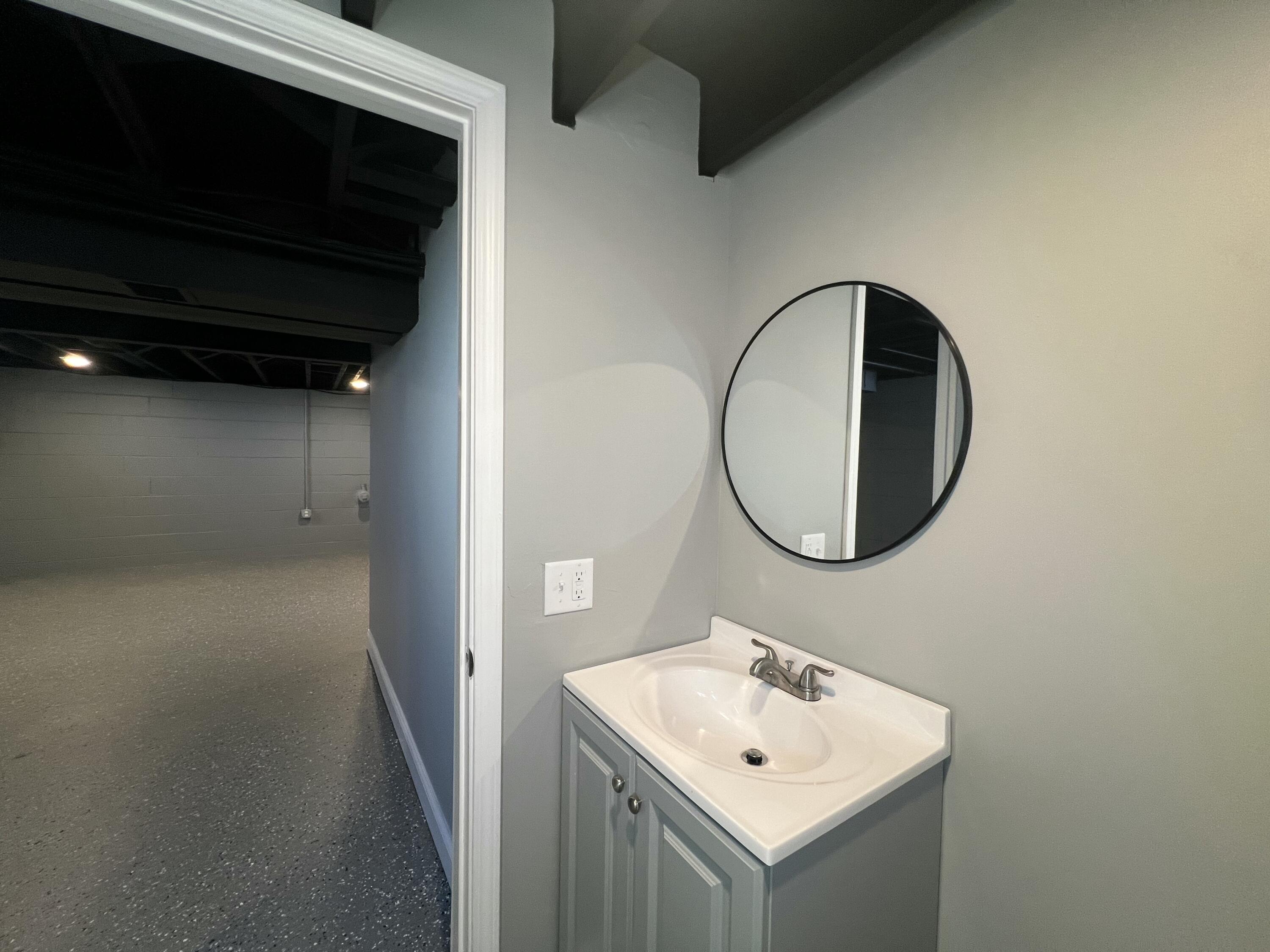 6827 North 44th Street Milwaukee, WI 53223 - Photo 69 of 106 IMG_0203