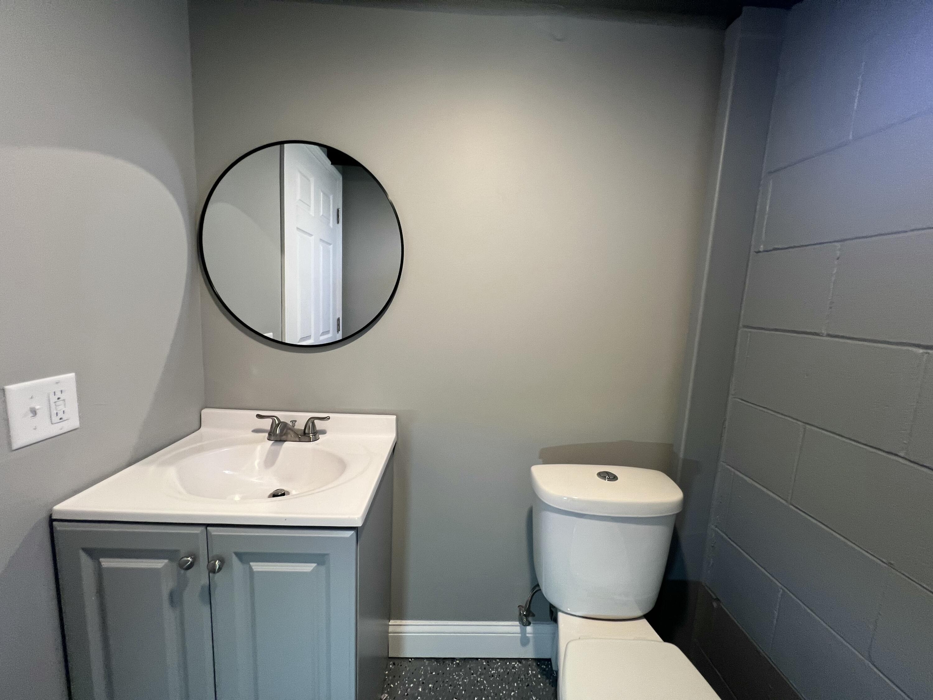 6827 North 44th Street Milwaukee, WI 53223 - Photo 70 of 106 IMG_0204