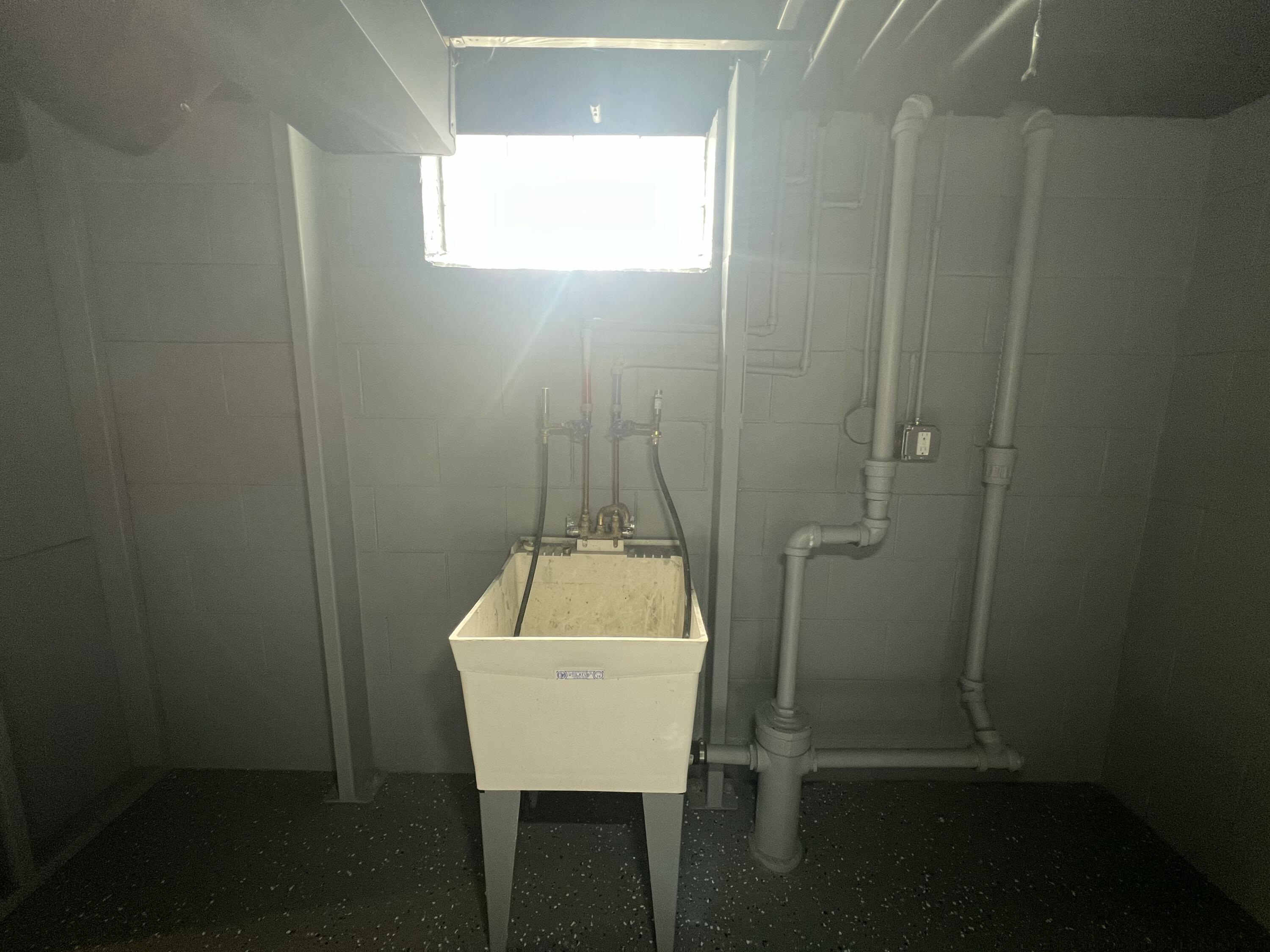 6827 North 44th Street Milwaukee, WI 53223 - Photo 75 of 106 IMG_0209