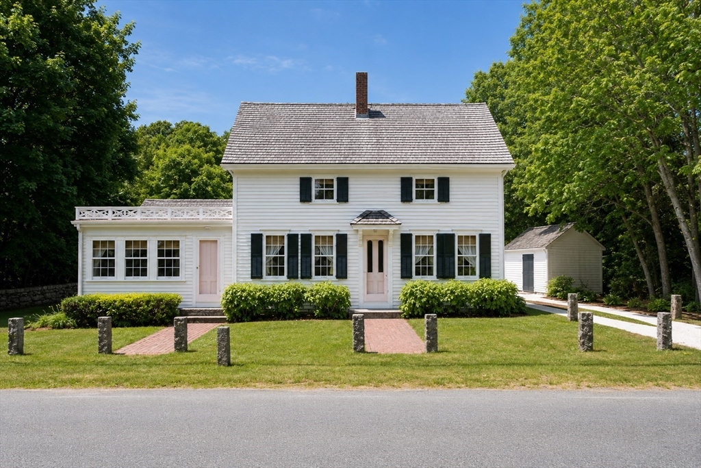 41 Drift Road Westport, MA 02790 - Photo 1 of 38