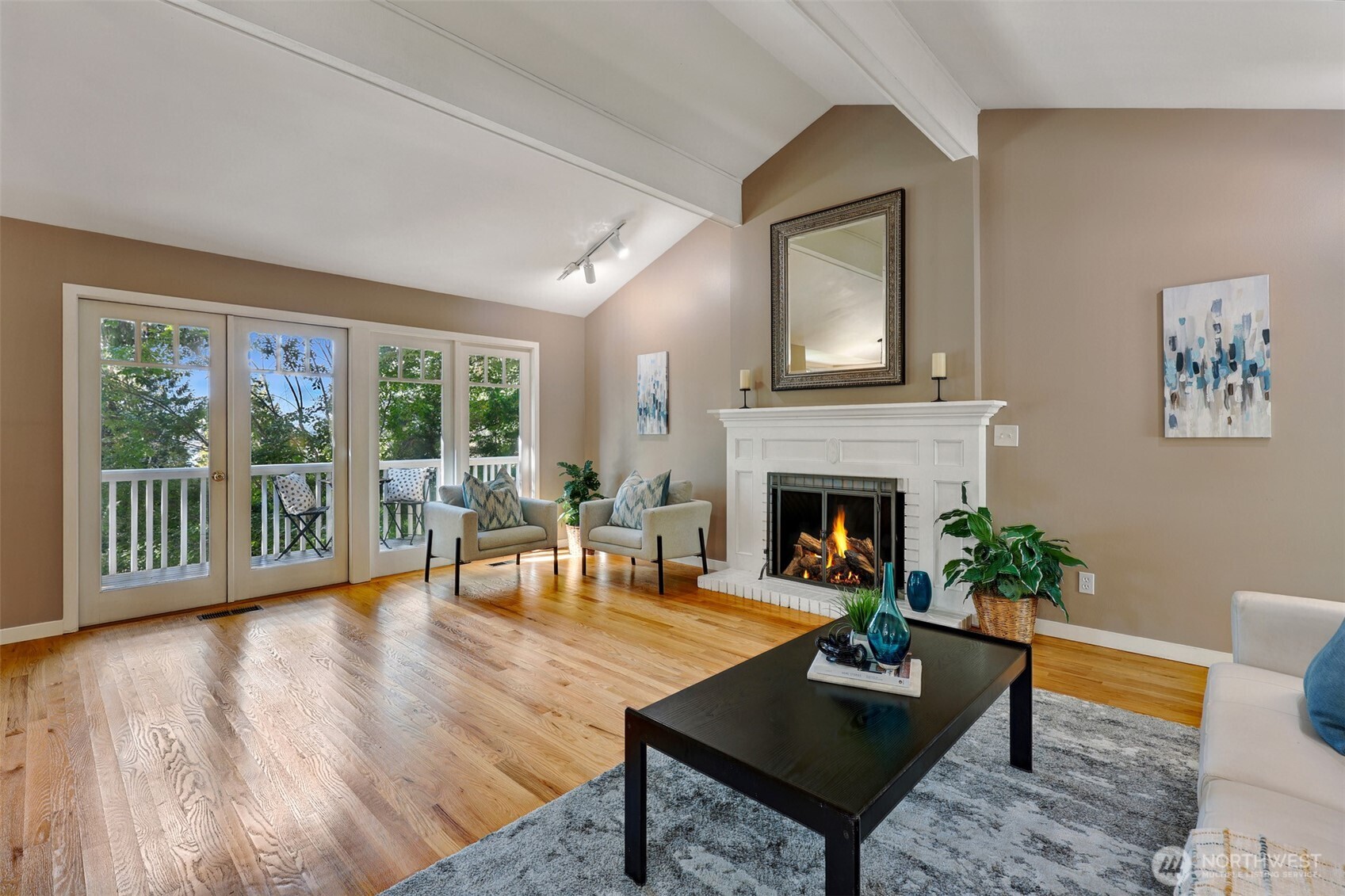 6720 West Mercer Way Mercer Island, WA 98040 - Photo 6 of 40 Gallery Image 6