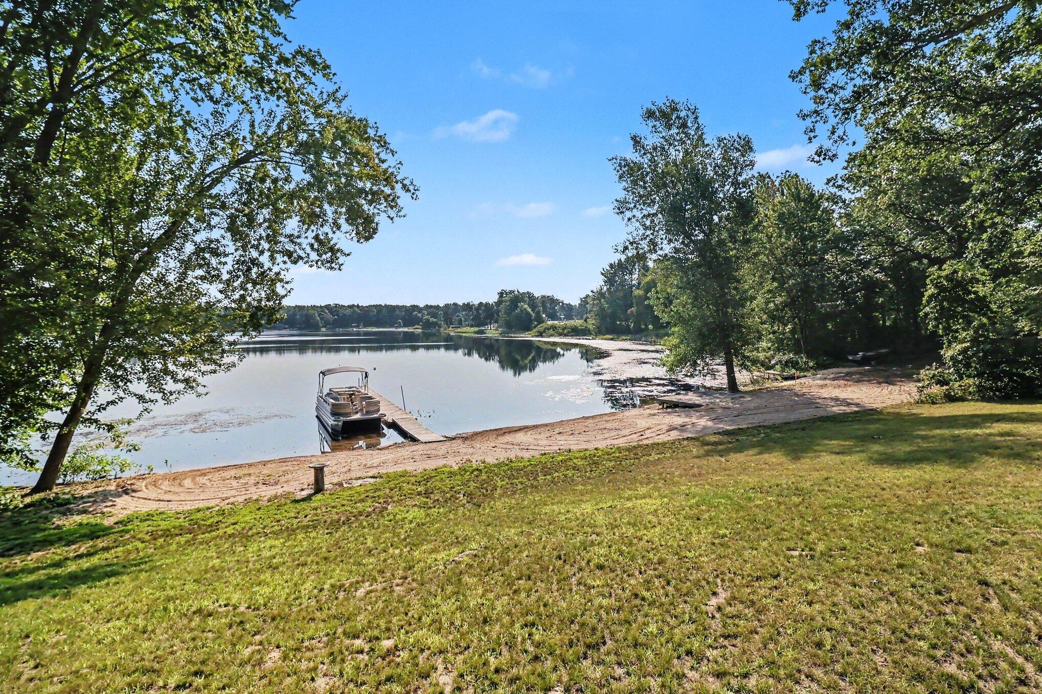 375 South Maple Road Branch, MI 49402 - Photo 37 of 51 034_file_9615