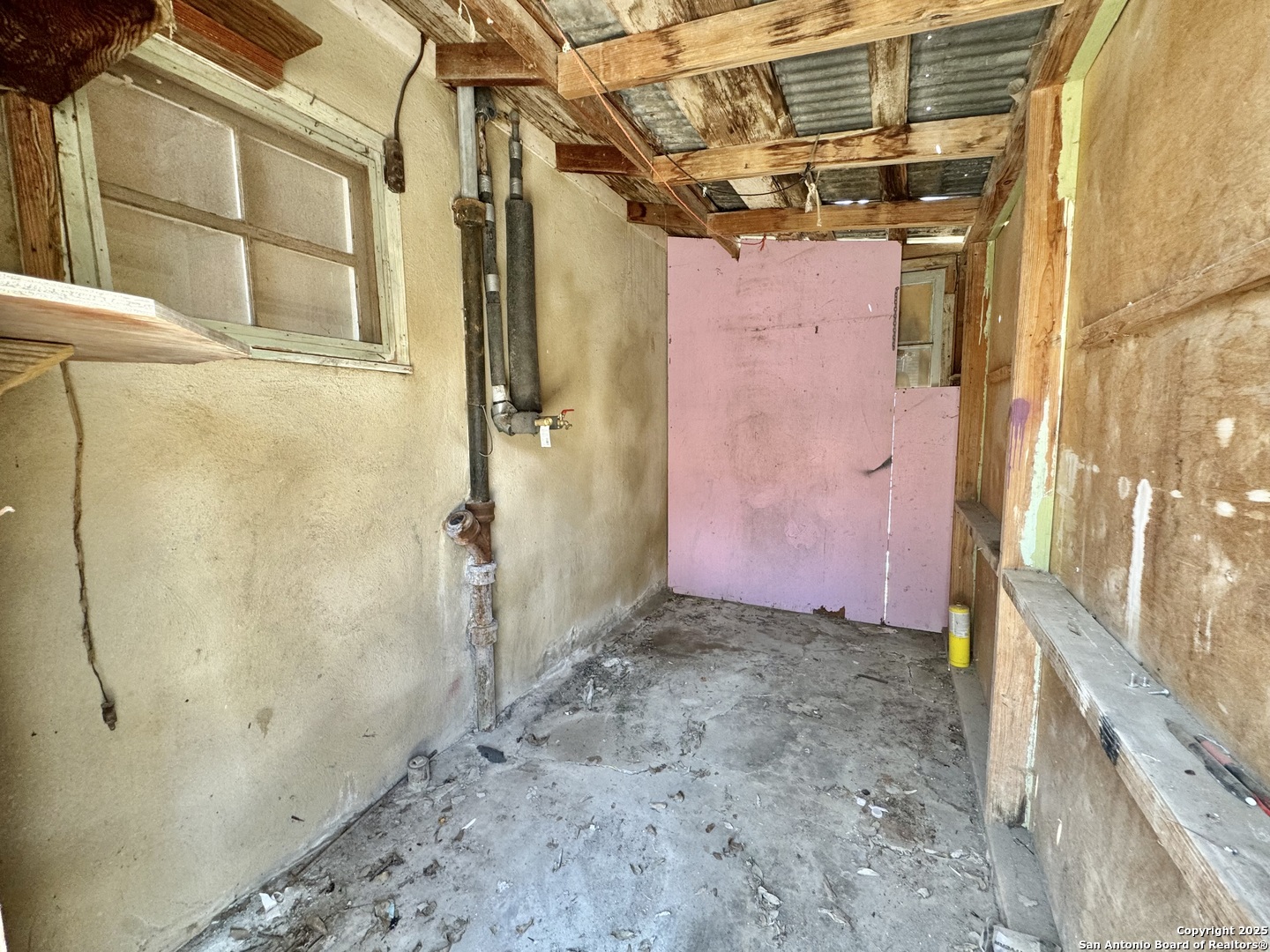 205 Rodriguez Del Rio, TX 78840 - Photo 20 of 23