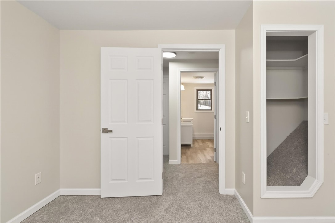 680 Smith Road, Unit 680 Manchester, NY 14522 - Photo 17 of 36