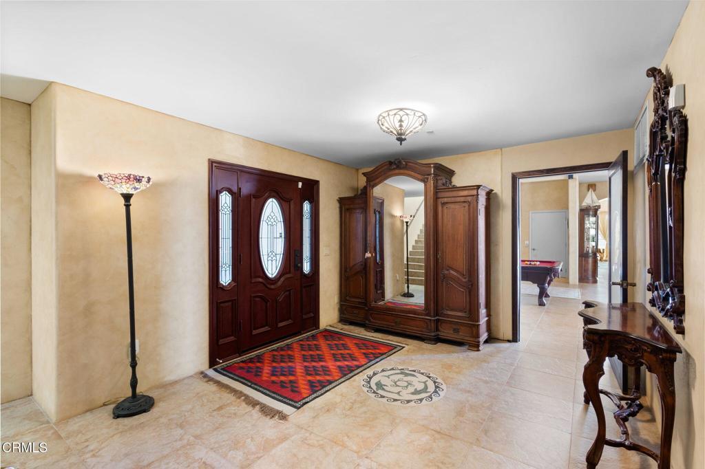 5160 Neptune Square Oxnard, CA 93035 - Photo 8 of 74