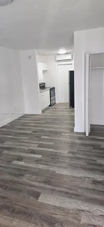 $1,550 | 1910 Northwest 29th Street, Unit 7, Miami, FL 33142