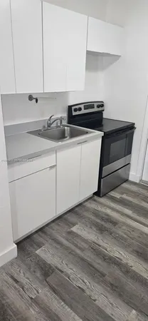 $1,550 | 1910 Northwest 29th Street, Unit 7, Miami, FL 33142