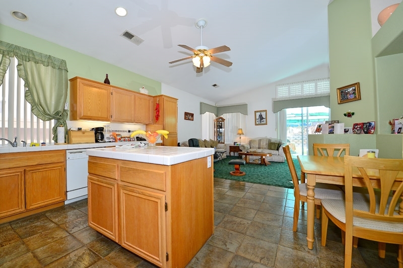 2264 Sun Valley Road Chula Vista, CA 91915 - Photo 3 of 25 Gallery Image 3