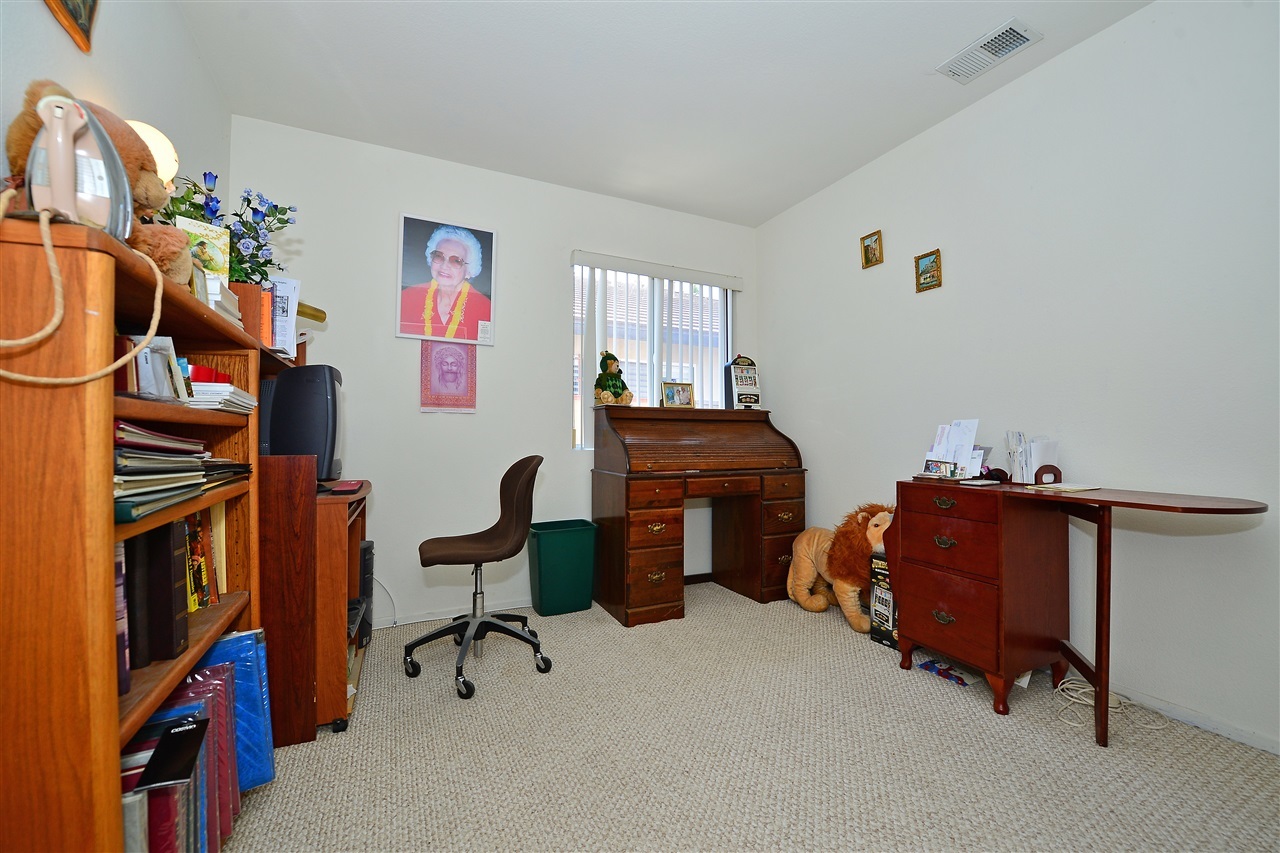 2264 Sun Valley Road Chula Vista, CA 91915 - Photo 23 of 25 Gallery Image 23