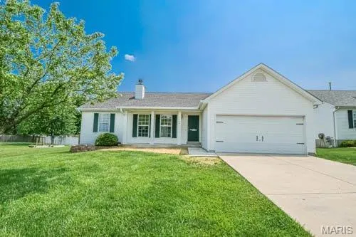 $2,350 | 1254 Little Big Horn Drive, O'Fallon, MO 63366