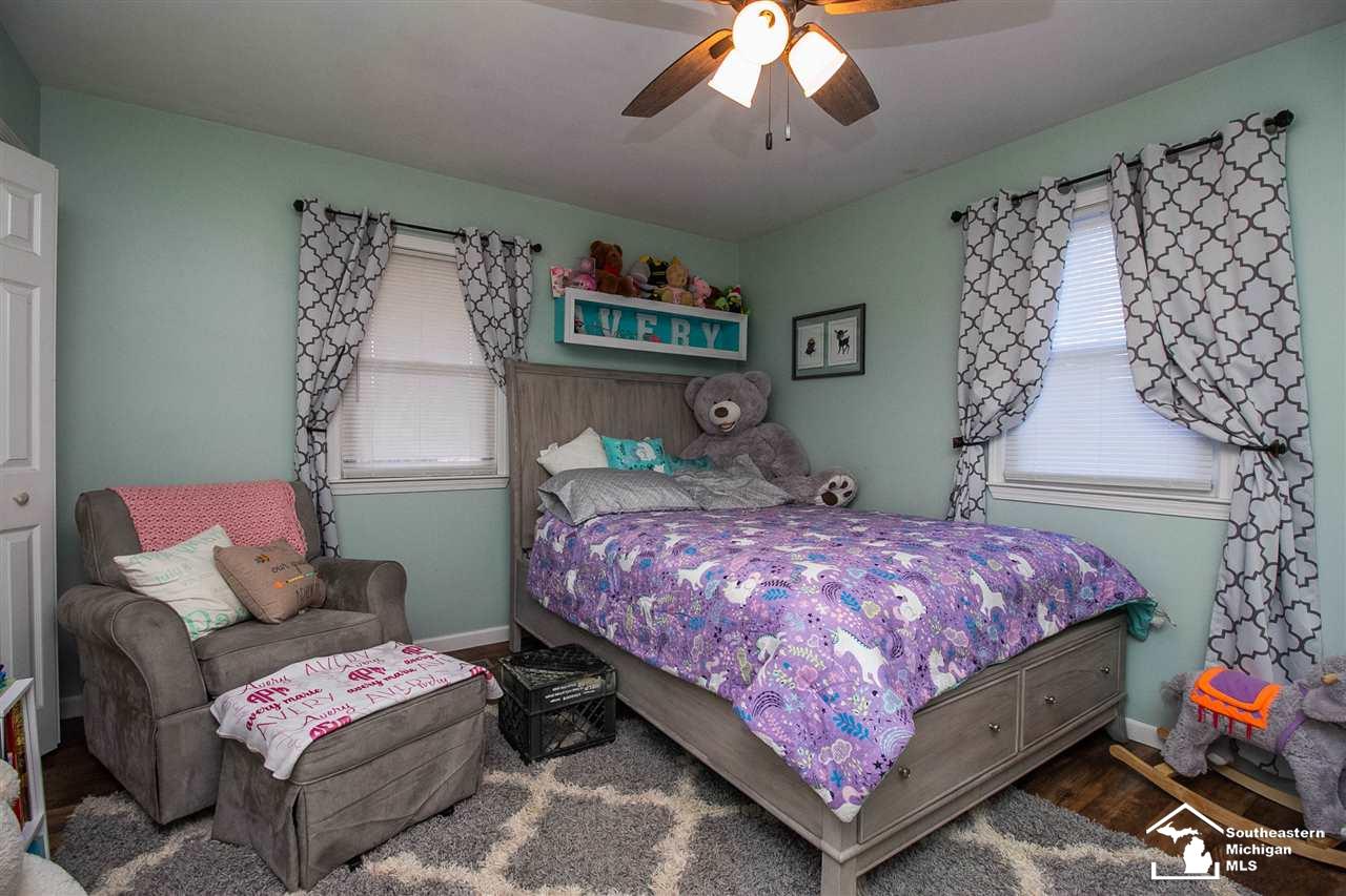 20323 Haggerty Road Belleville, MI 48111 - Photo 23 of 37