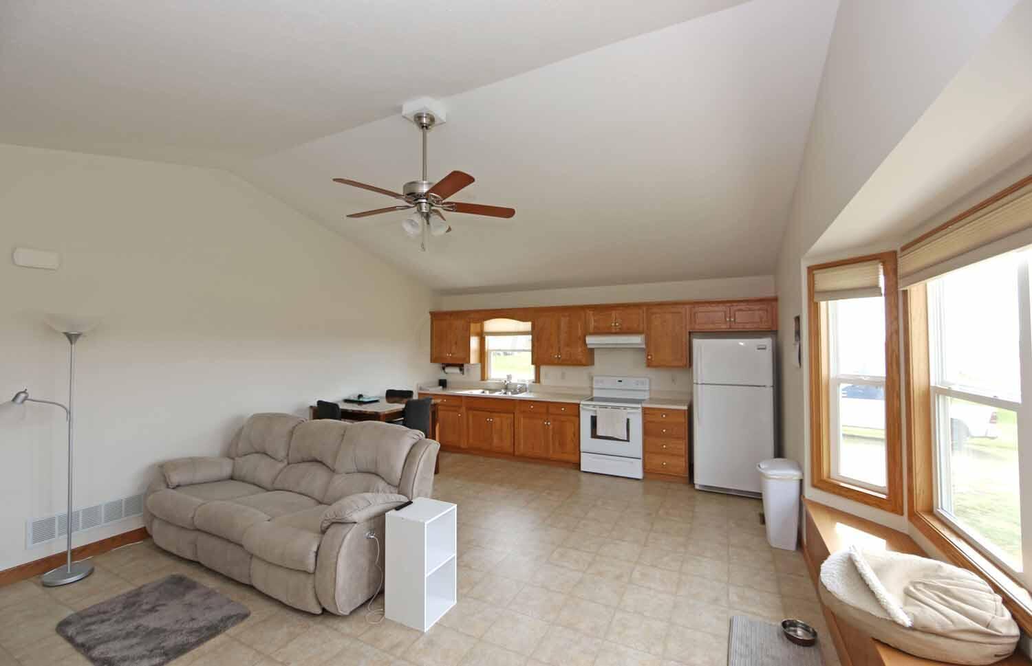 14591 Sycamore Road Mount Vernon, OH 43050 - Photo 24 of 35 Gallery Image 24