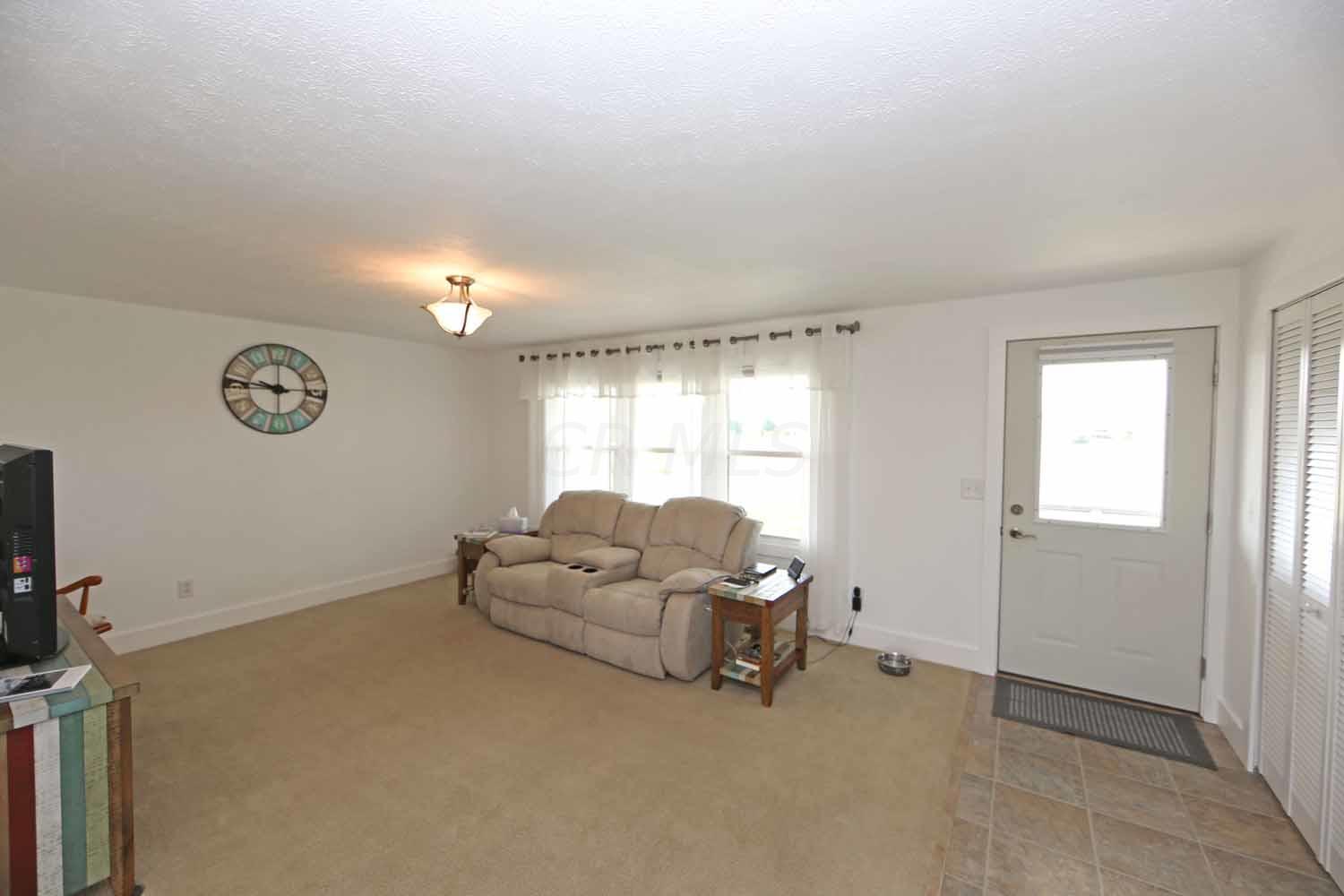 14591 Sycamore Road Mount Vernon, OH 43050 - Photo 3 of 35 Gallery Image 3