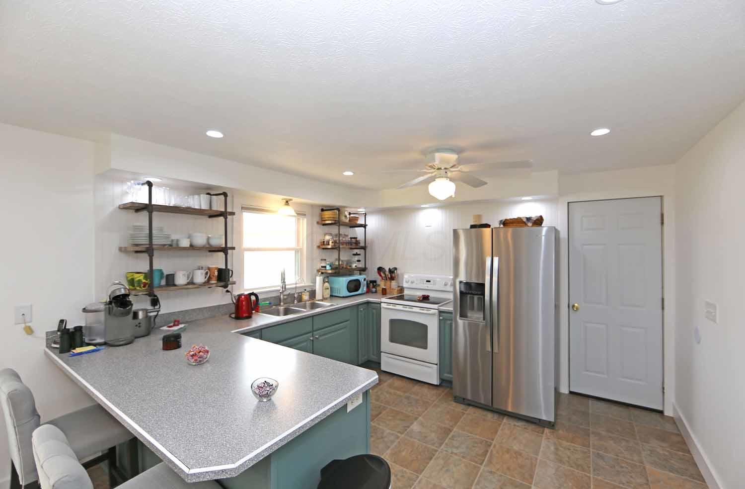 14591 Sycamore Road Mount Vernon, OH 43050 - Photo 8 of 35 Gallery Image 8