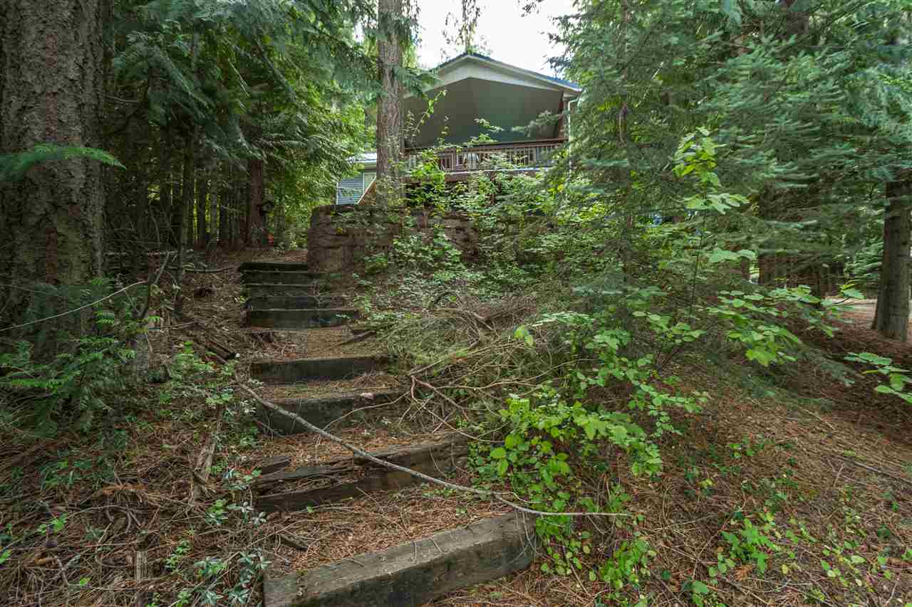 3972 Cedar Bay Road Loon Lake, WA 99148 - Photo 24 of 38 Gallery Image 24