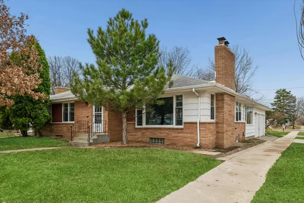 $350,900 | 6100 Colfax Lane South, Minneapolis, MN 55419