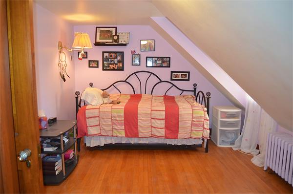 36 Locust Street Marblehead, MA 01945 - Photo 13 of 18 Gallery Image 13