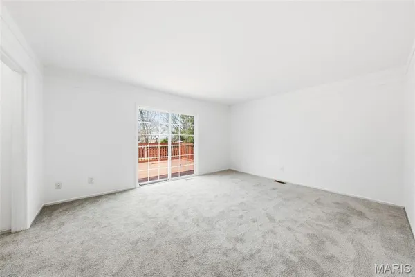 $450,000 | 1050 Kehrs Mill Road, Ballwin, MO 63011