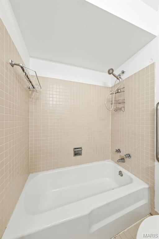 1050 Kehrs Mill Road Ballwin, MO 63011 - Photo 32 of 49