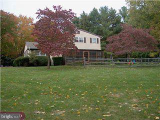102 Walker Road Washington Crossing, PA 18977 - Photo 5 of 5 Gallery Image 5