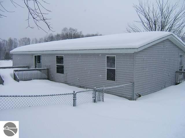 18356 Moore Road Thompsonville, MI 49683 - Photo 3 of 15 1699843-2.JPG