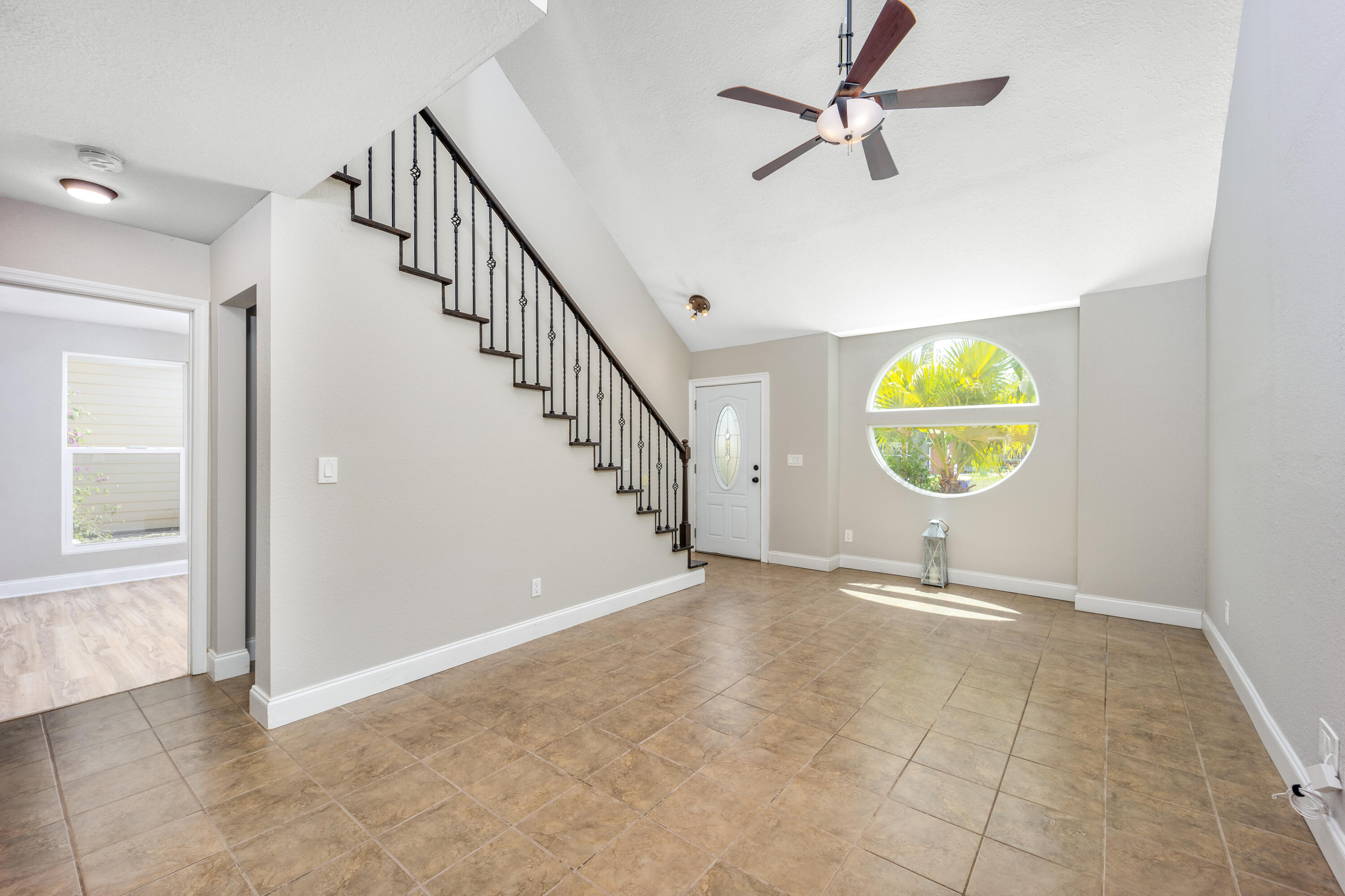 5895 Southeast Pine Drive Stuart, FL 34997 - Photo 2 of 24 5895 SE Pine Drive-5