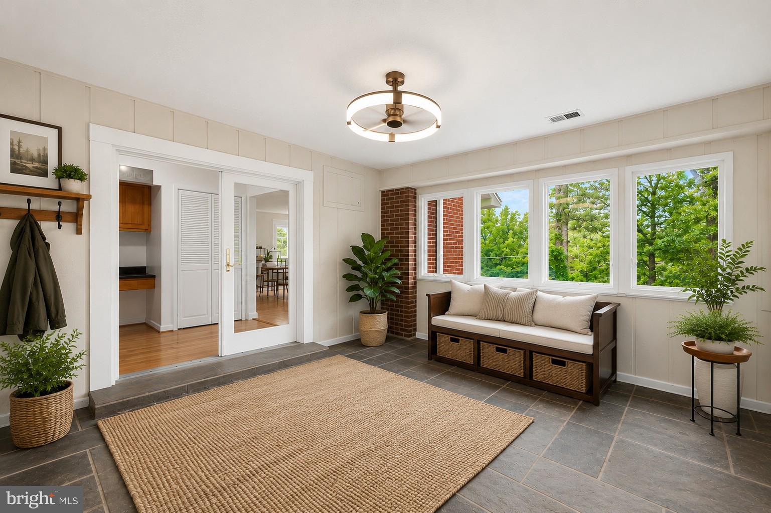 41726 Stumptown Road Leesburg, VA 20176 - Photo 13 of 91 Virtually Staged - Covered/Enclosed Side Entrance