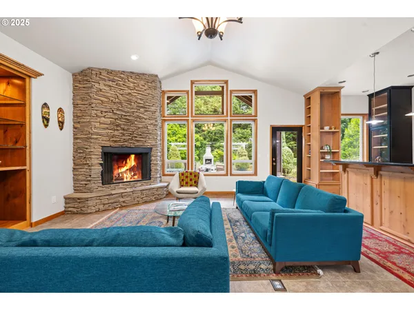 $1,049,000 | 2499 Pine Ridge Drive, Gearhart, OR 97138