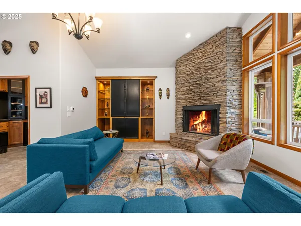 $1,049,000 | 2499 Pine Ridge Drive, Gearhart, OR 97138