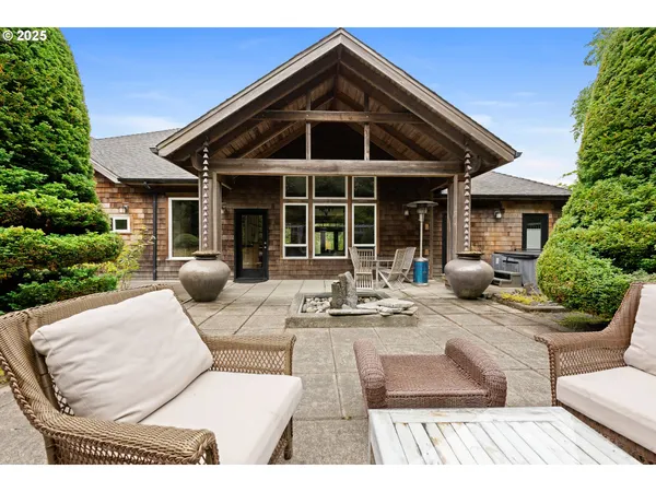 $1,049,000 | 2499 Pine Ridge Drive, Gearhart, OR 97138