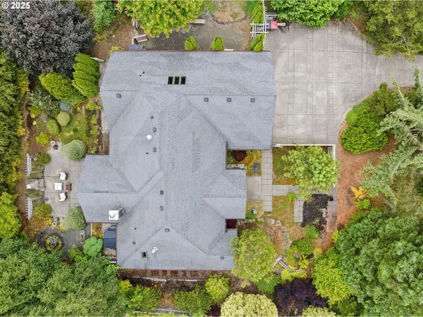 $1,049,000 | 2499 Pine Ridge Drive, Gearhart, OR 97138