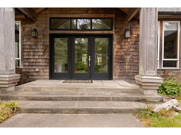 $1,049,000 | 2499 Pine Ridge Drive, Gearhart, OR 97138