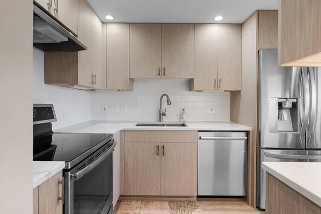 $440,000 | 124 Campau Avenue Northwest, Unit 1710, Grand Rapids, MI 49503