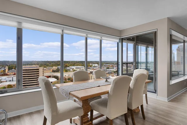 $440,000 | 124 Campau Avenue Northwest, Unit 1710, Grand Rapids, MI 49503