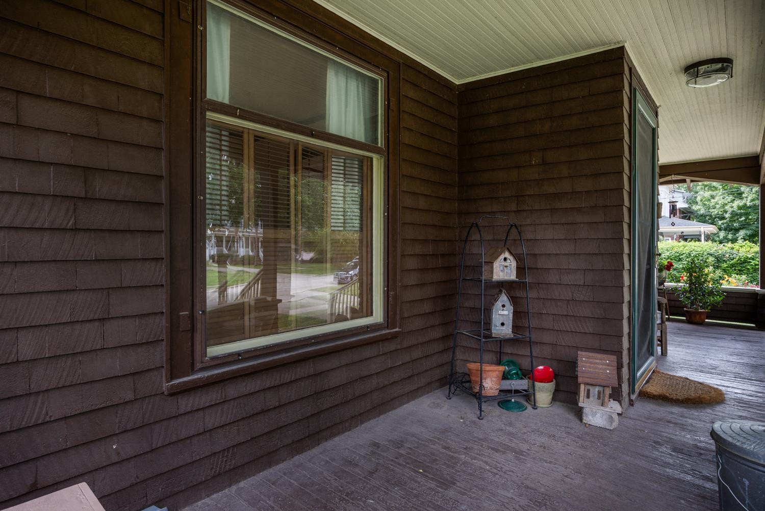 453 Central Beloit, WI 53511 - Photo 6 of 34