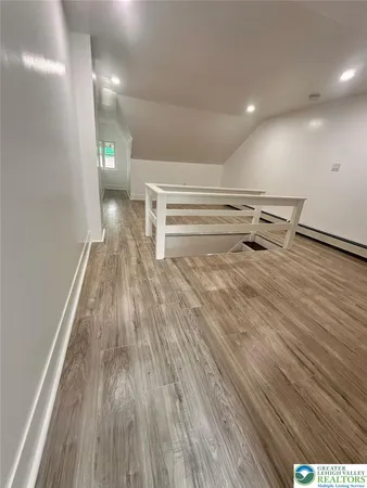 $142,000 | 44 South Locust Street, Mount Carmel, PA 17851