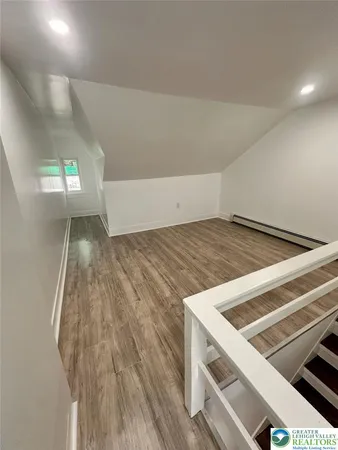 $142,000 | 44 South Locust Street, Mount Carmel, PA 17851