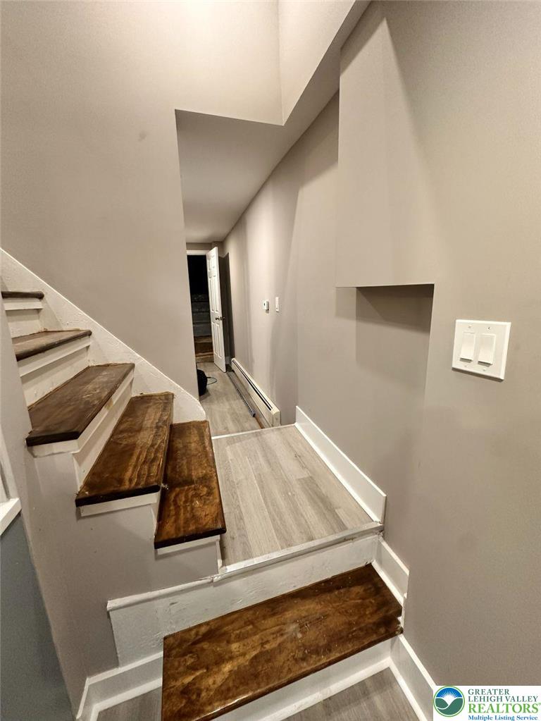 44 South Locust Street Mount Carmel, PA 17851 - Photo 5 of 18 a view of an empty room