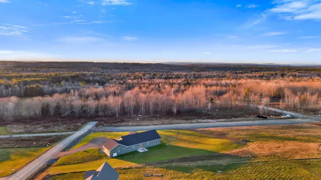 $599,900 | 21 Mia Ridge, Sidney, ME 04330