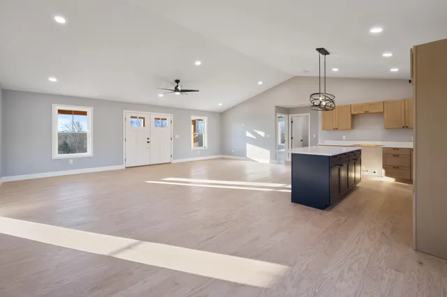 $599,900 | 21 Mia Ridge, Sidney, ME 04330