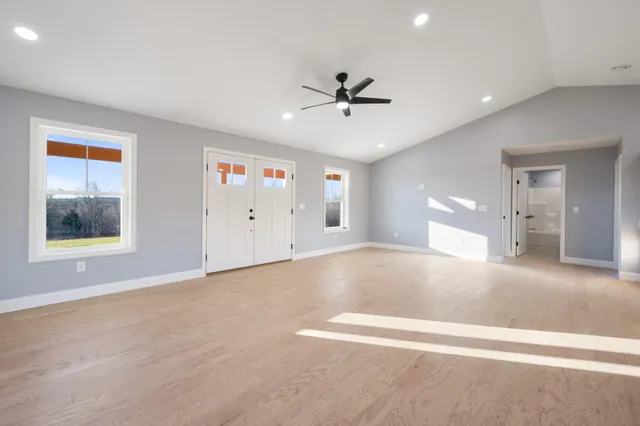 $599,900 | 21 Mia Ridge, Sidney, ME 04330