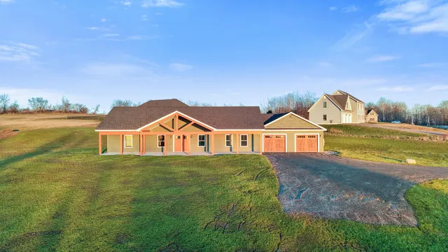 $599,900 | 21 Mia Ridge, Sidney, ME 04330