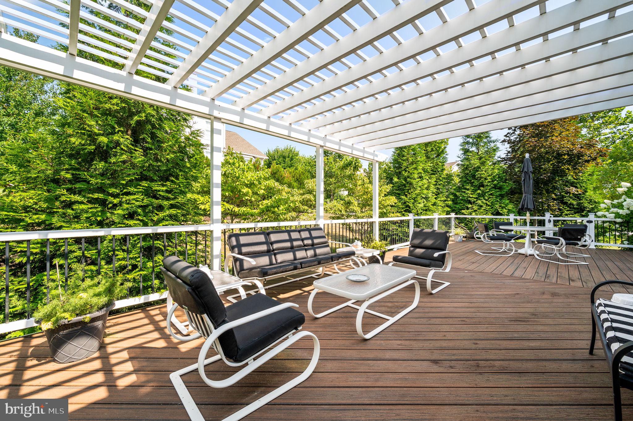 3809 Liseter Road Newtown Square, PA 19073 - Photo 30 of 79 Deck