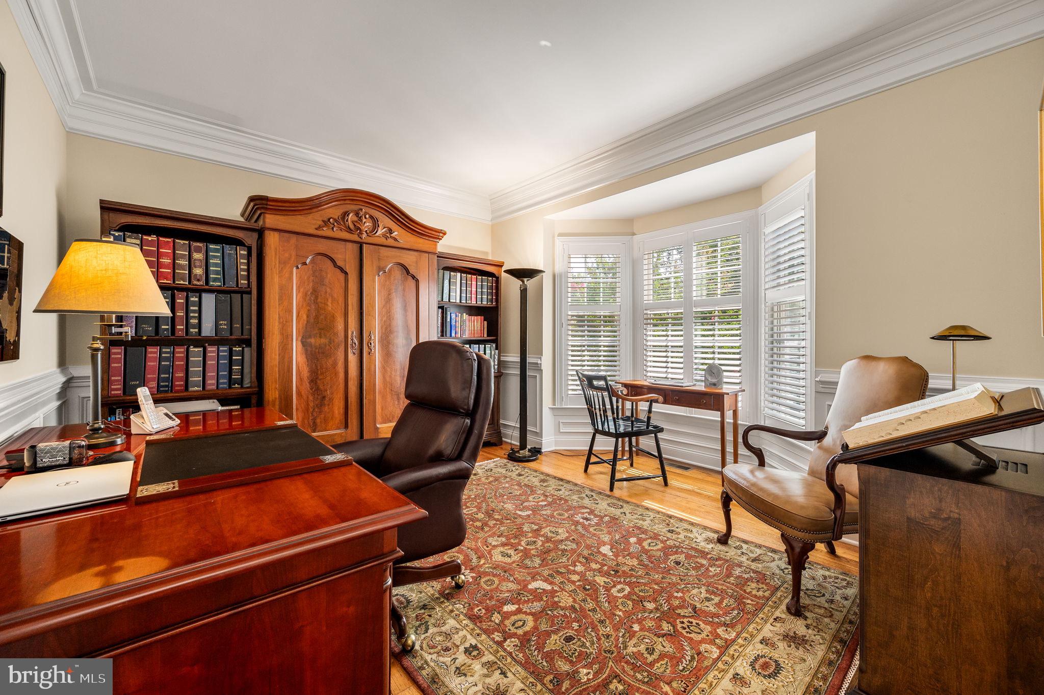 3809 Liseter Road Newtown Square, PA 19073 - Photo 6 of 79 Living Room/ Study